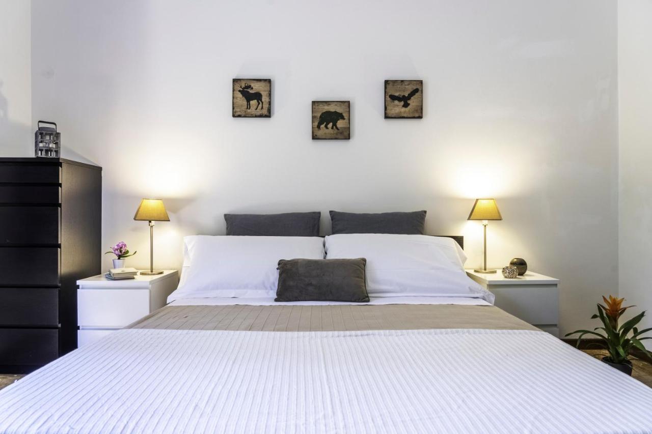 Cozy Roman Apartment With Parking 피렌체 외부 사진